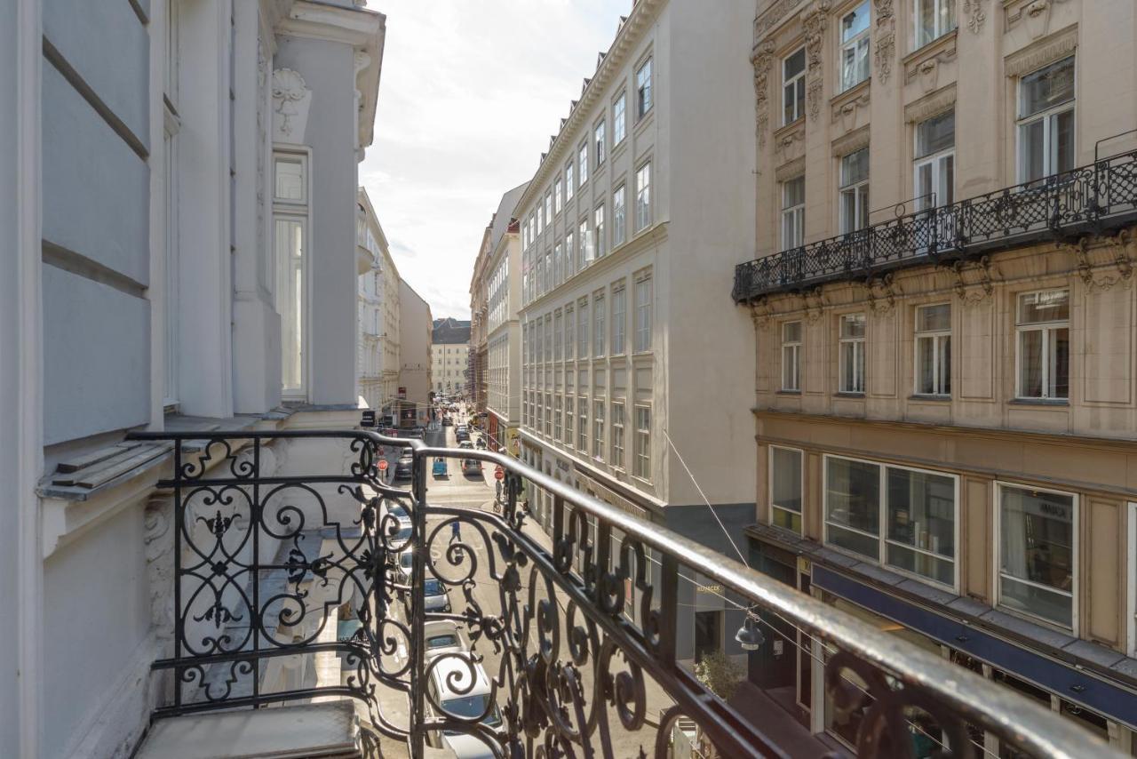 Senator Suite Stephansplatz By Ichbucheat Viyana Dış mekan fotoğraf