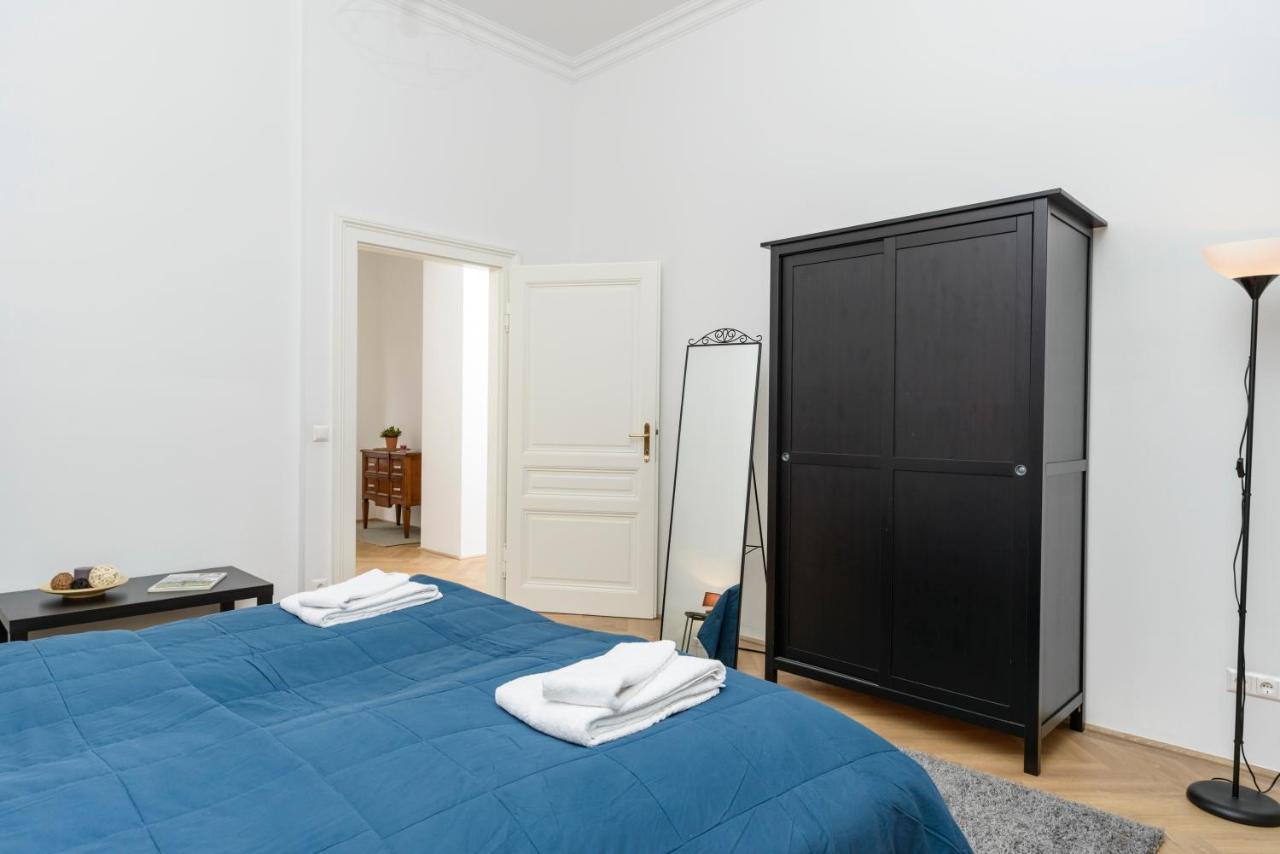 Senator Suite Stephansplatz By Ichbucheat Viyana Dış mekan fotoğraf