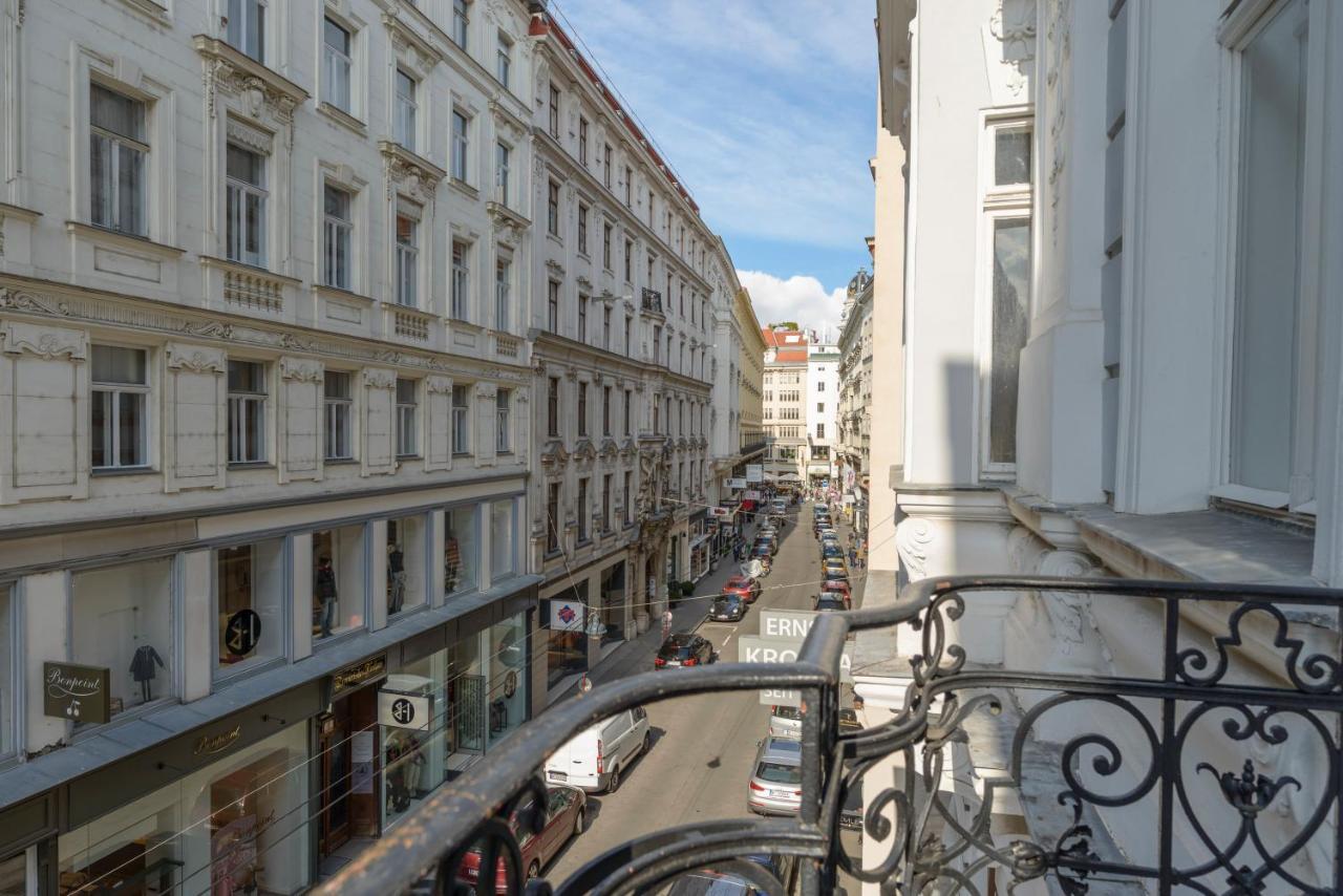 Senator Suite Stephansplatz By Ichbucheat Viyana Dış mekan fotoğraf